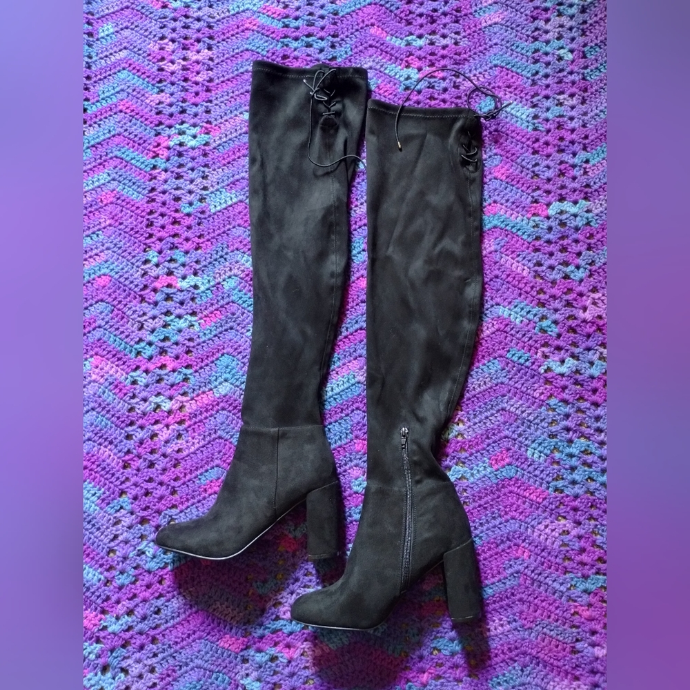 CL by Chinese Laundry NWOT'S Women's Over the Knee High-Heeled Boots 6.5